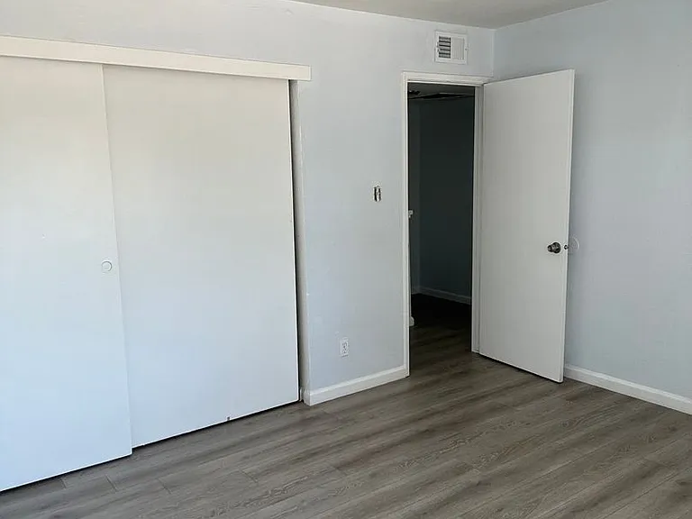 2731-2751 Don Juan Dr — Photo 20