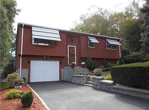 2nd image of 14 Phillips St