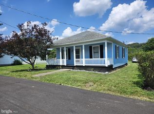 51 McCoole Ave, Paw Paw, WV 25434