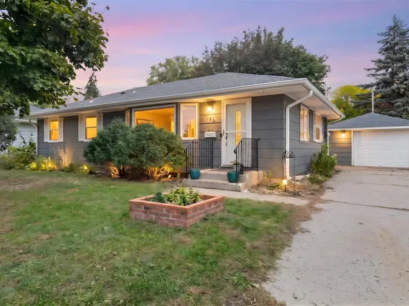 196 E 95th Street Cir, Bloomington, MN 55420