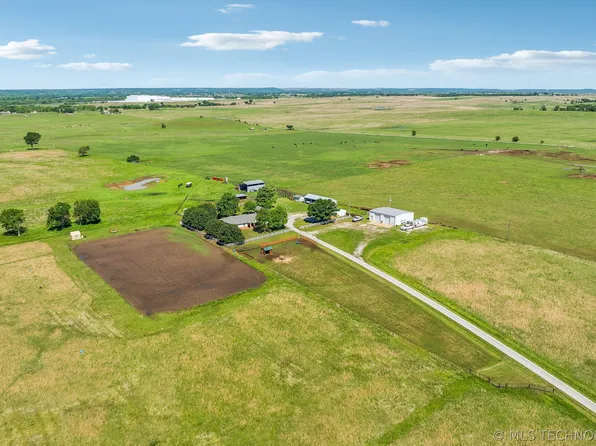 31361 N 3990th Rd, Ramona, OK 74061