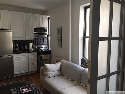 Rented by Royalty Living NYC | media 22