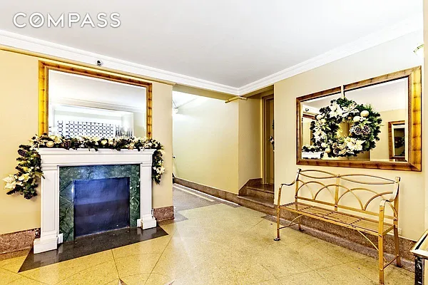 Rented by Compass | media 11