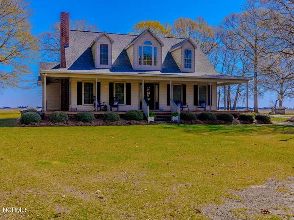 673 S Nc 11 Highway, Magnolia, NC 28453