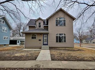 430 Geneseo St, Storm Lake, IA 50588