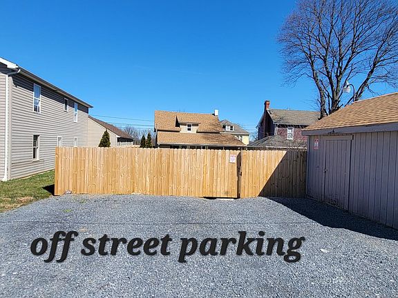 2nd image of 216 N Queen St