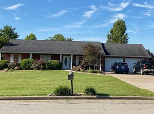 6805 Sunrise Acres Dr, Jefferson City, MO 65101
