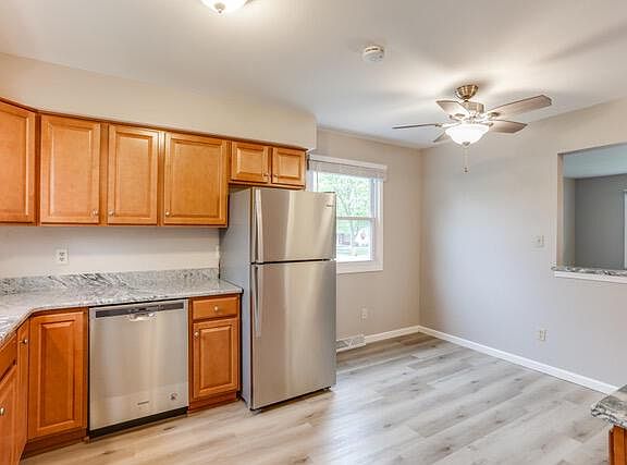 5th image of 5412 42nd Ave #5414