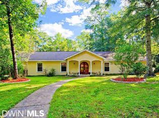100 Lynwood Cir, Daphne, AL 36526