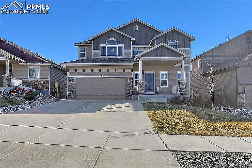 4 bed, 2.5 bath, 3132 sqft, $2,545 — Photo 1