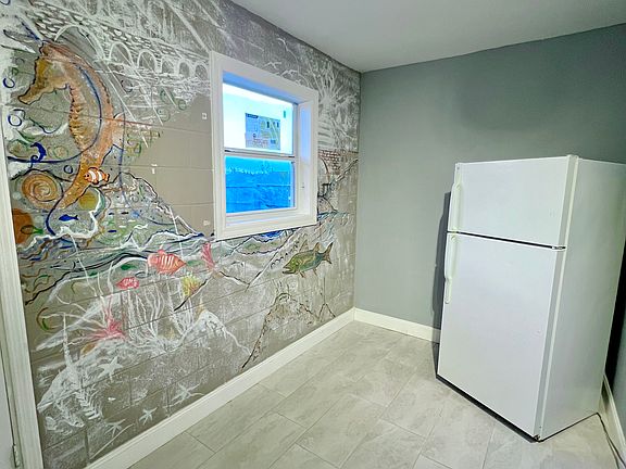 3rd image of 2540 Vespero St #1