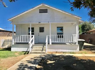 209 E Madera St, Avenal, CA 93204