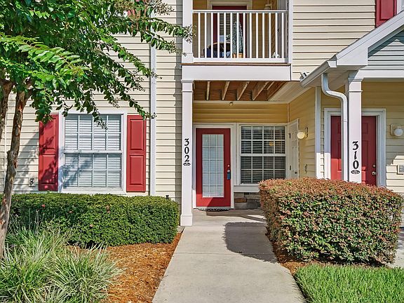 4th image of 575 Oakleaf Plantation Pkwy Unit 302