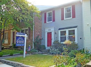 8139 Loving Forest Ct, Springfield, VA 22153