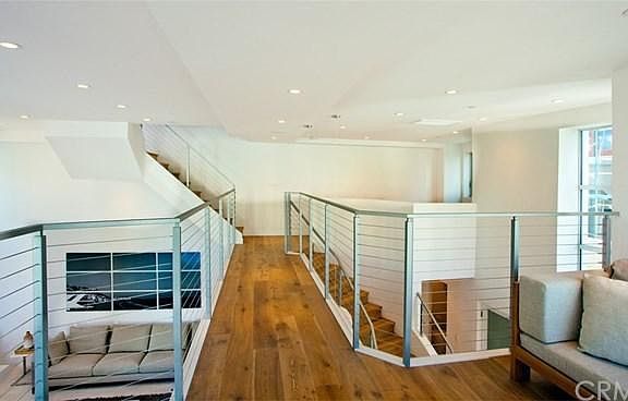 5th image of 914 5th St #6A