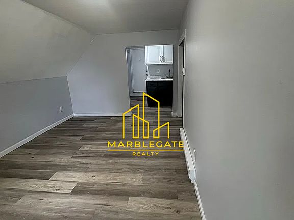 5th image of 180 Lincoln Pl #S3