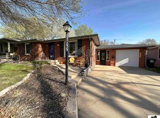 3422 L St, Lincoln, NE 68510