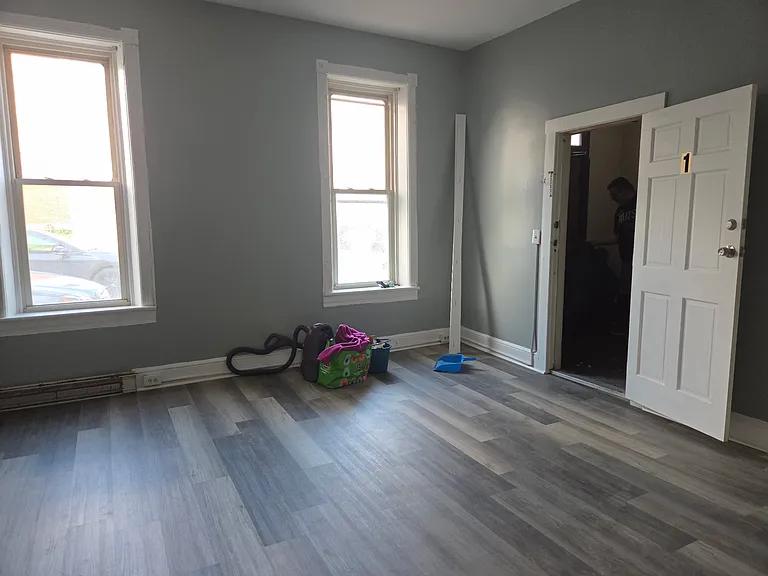 145 East Ave #1 — Photo 14