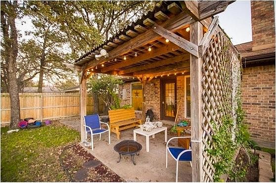 Covered patio