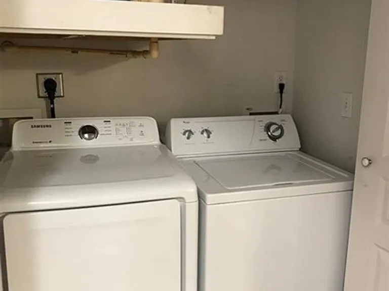 2020 5th Ave S #139 — Photo 8