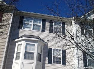 6172 Library Ln, Bealeton, VA 22712