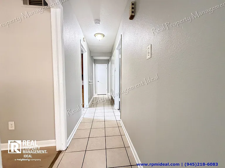 619 Midvale Dr — Photo 13