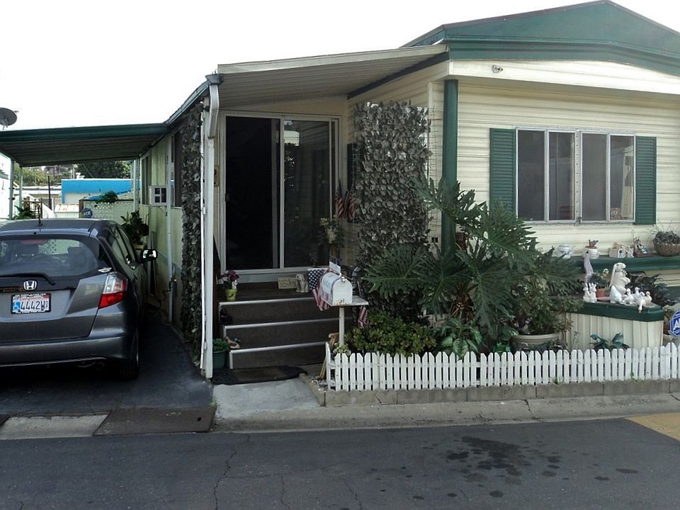 2nd image of 3221 Bancroft Dr Space 31