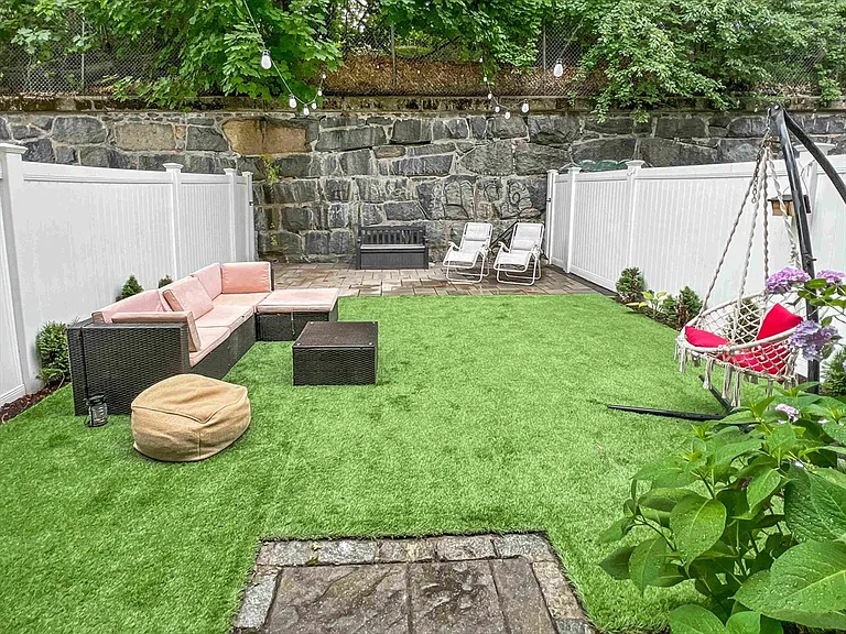 56 Robey St #56 — Photo 7
