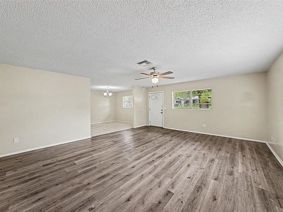 5th image of 2451 GLENVIEW DRIVE