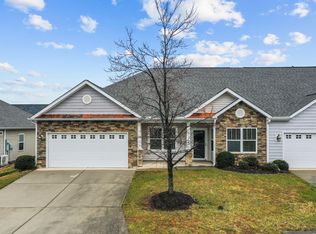 1110 Copper Cir, Mebane, NC 27302