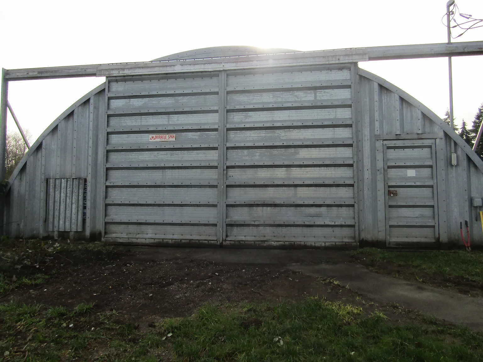 Studio, 2200 sqft, $1,500 — Photo 1