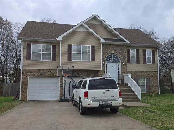 1388 Ambleside Dr, Clarksville, TN 37040