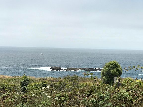 2nd image of 36880 N Highway 1