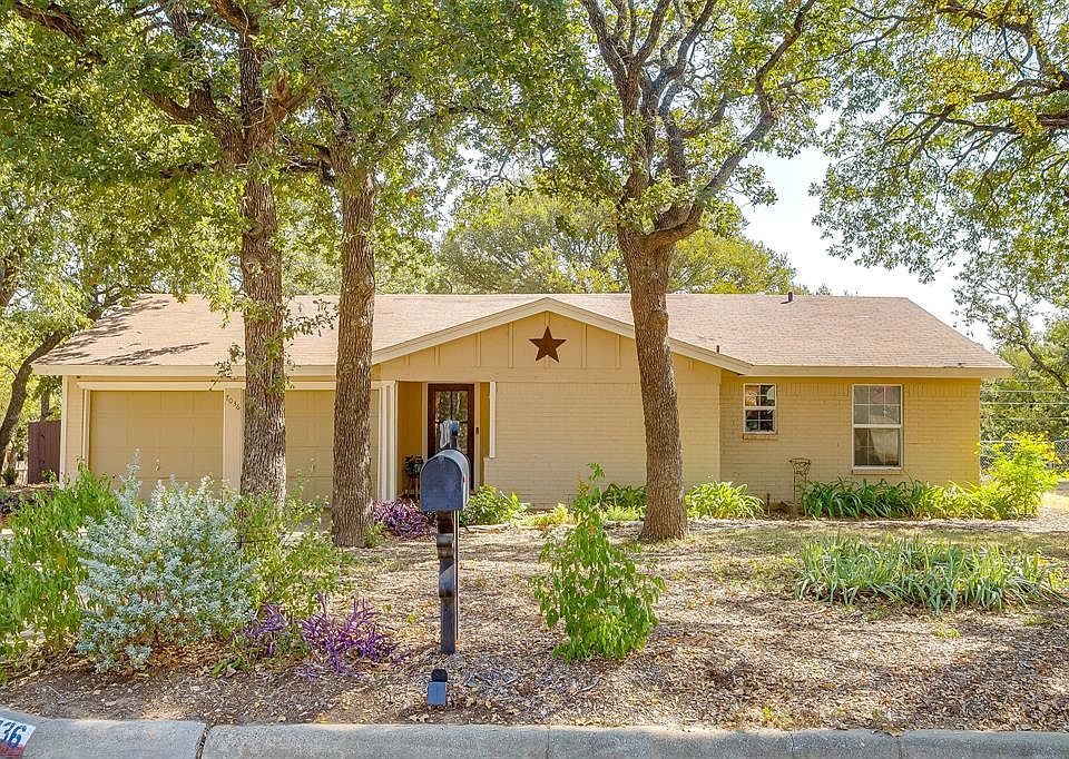 1st image of 7036 Crabtree Ln #7036
