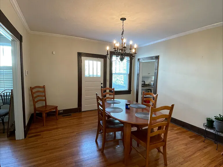 1829 McDowell St — Photo 8
