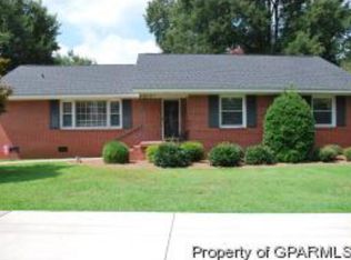 2306 Carey Rd, Kinston, NC 28504