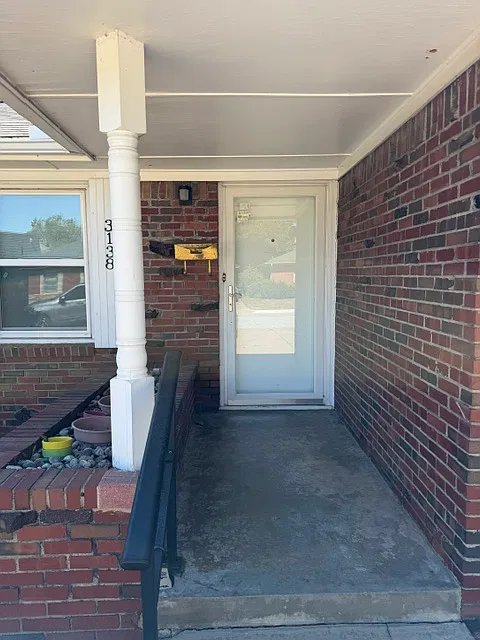 2 bed, 1000 sqft, $1,150 — Photo 2