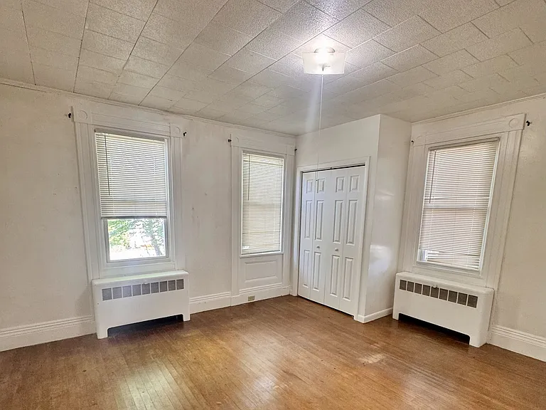 5 Washington St — Photo 12