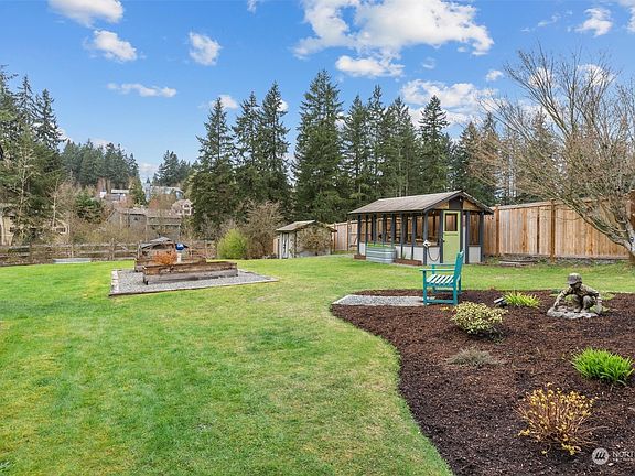 4th image of 18613 160th Avenue NE