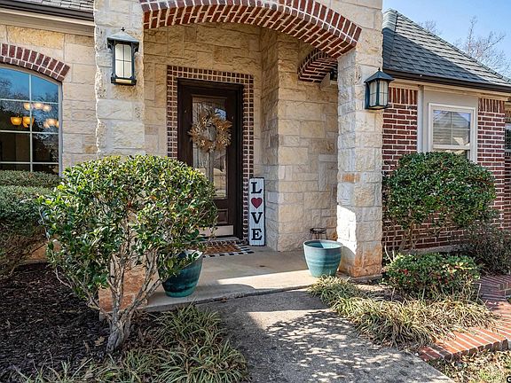 4th image of 6443 Rochester Way