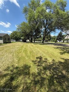 25th St NE, Canton, OH, 44705