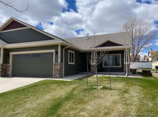 6812 Legend Ln, Cheyenne, WY 82009