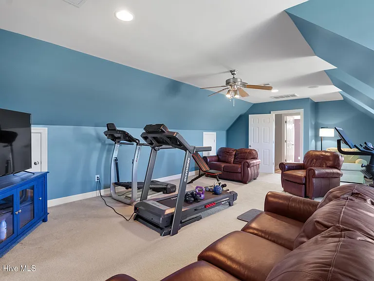 103 Arabian Cir — Photo 47