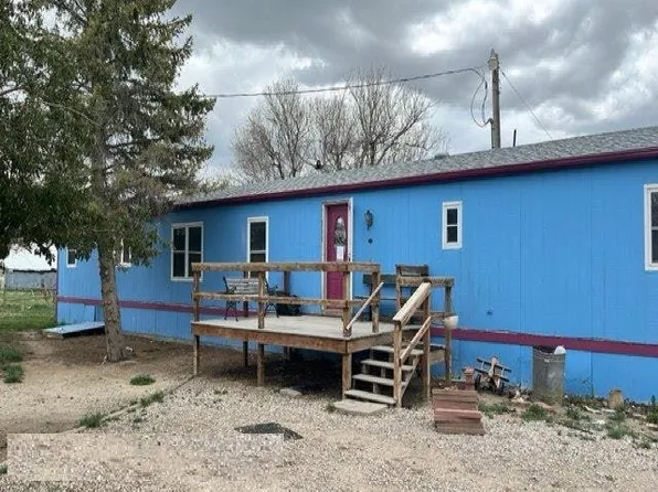 2929 Schlager Rd, Casper, WY 82604