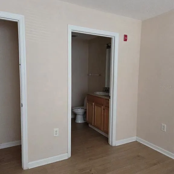 5824 Lake Pointe Village Cir #504 — Photo 17