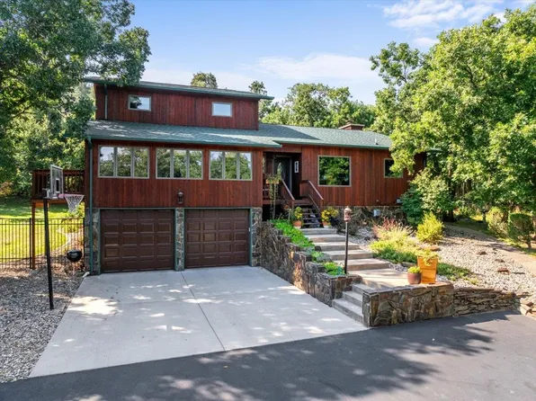 194 Pine Cone Ave, Spearfish, SD 57783