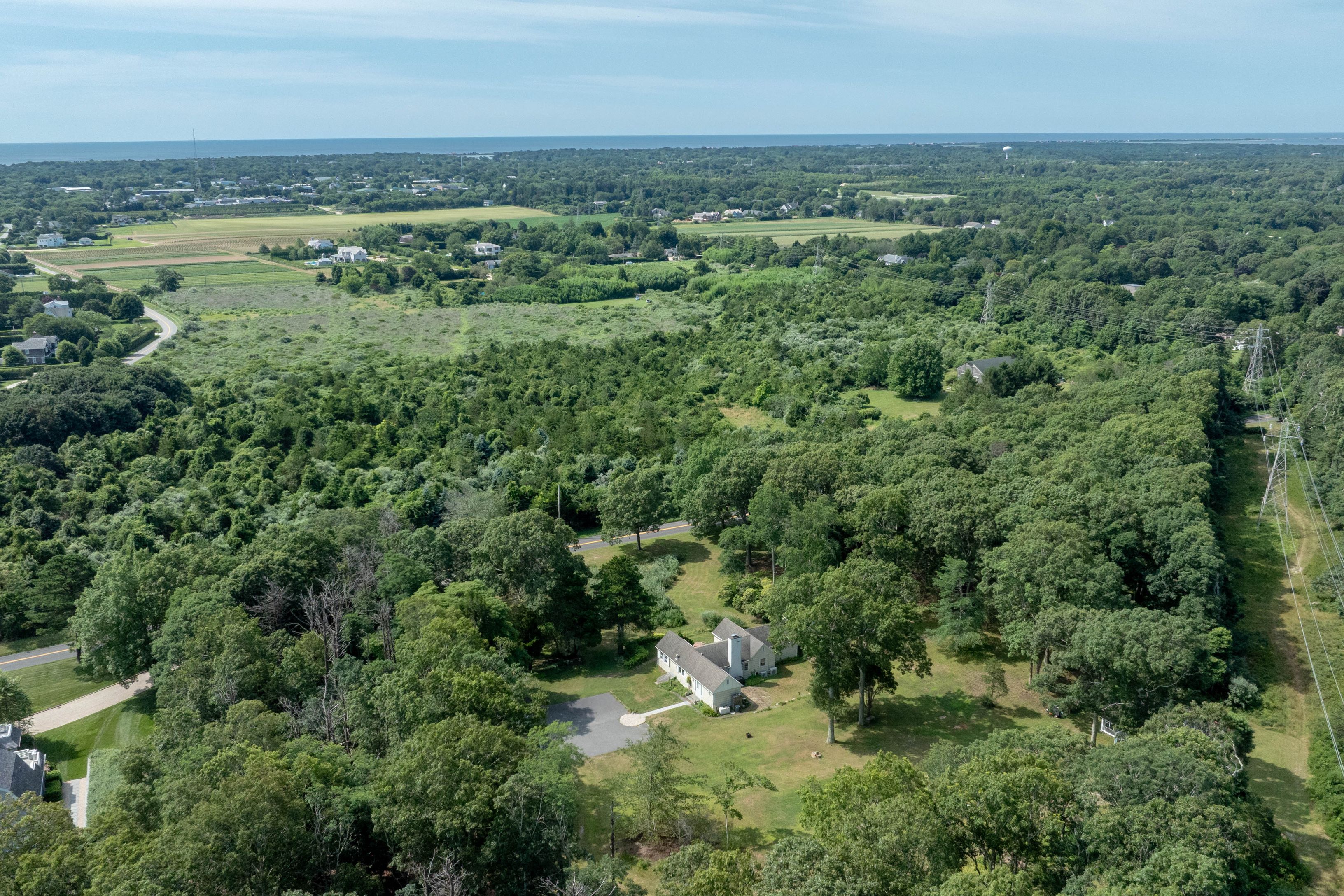 209 Edge Of Woods Rd, Southampton, NY 11968 | Out East