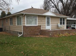 706 Thomas Ave, Worland, WY 82401