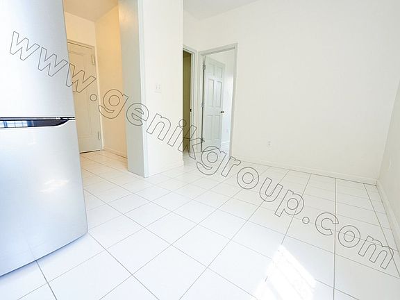 2nd image of 34 Mott St APT 8