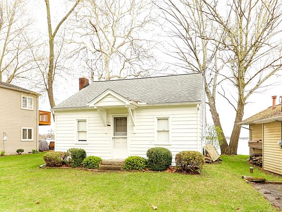 5th image of 10168 Canal Dr